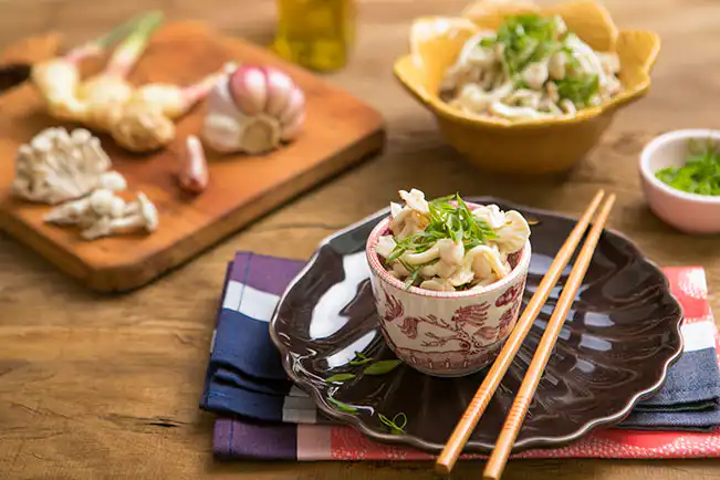 Tofu com shimeji