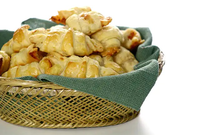 Croissant com massa folhada