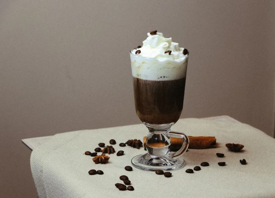 Foto da receita pronta de Irish Coffee Tradicional com Chantilly Fresco