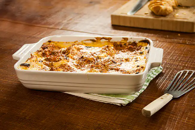 Foto da receita pronta de Penne à bolonhesa simples