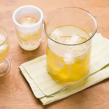 Água com frutas