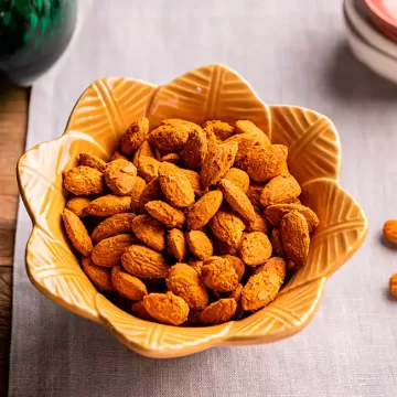 Amêndoa temperada com laranja