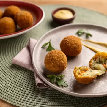 Arancini à primavera (bolinho de risoto)