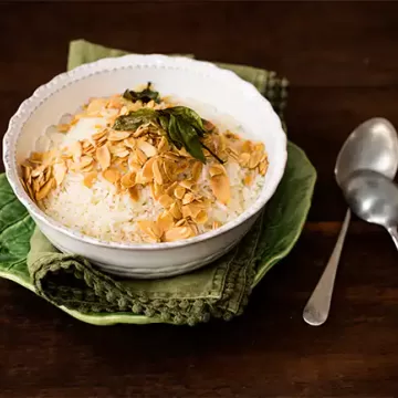 Arroz com amêndoas