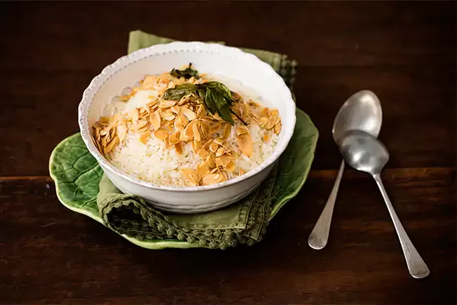 Receita de Arroz com amêndoas