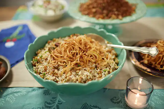 Arroz com figo seco e especiarias