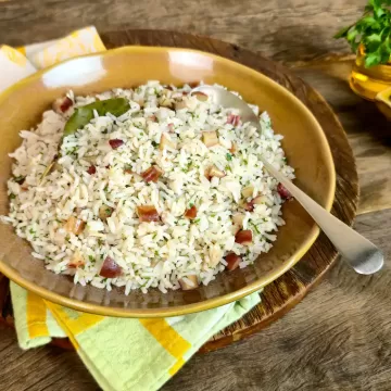 Arroz com pinhão