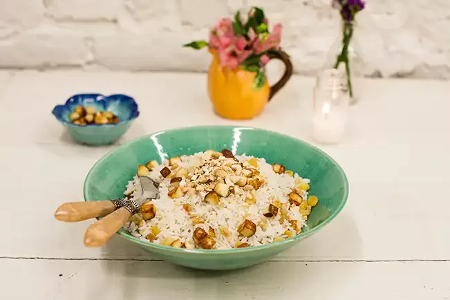 Receita de Arroz natalino com queijo de coalho