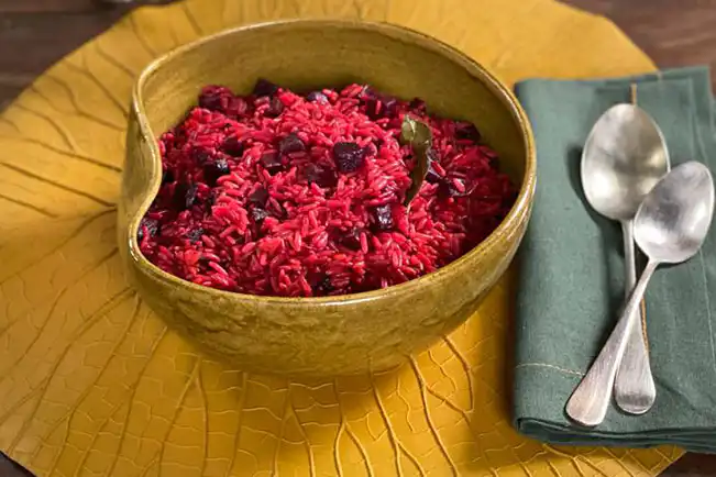 Arroz parboilizado com beterraba