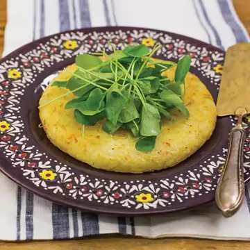 Batata rosti com salada de agrião