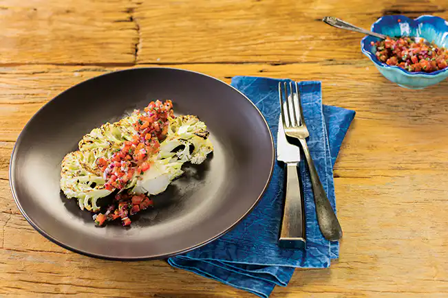 Bife de couve-flor com vinagrete
