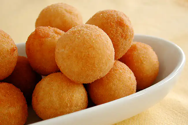Bolinha de queijo