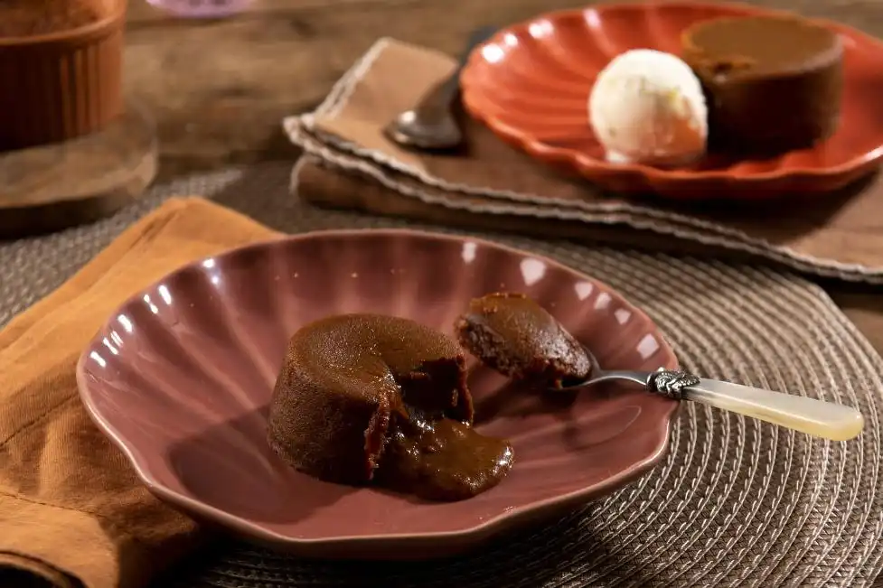 Bolinho quente de doce de leite na Air Fryer da Rita Lobo