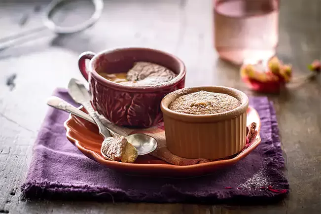 Receita de Bolinho quente de doce de leite para dois