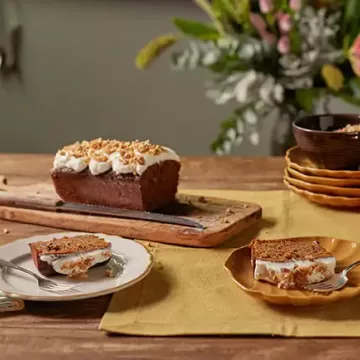Bolo de cenoura com especiarias (carrot cake)