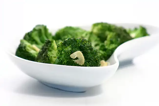 Receita de Brócolis ao alho e óleo