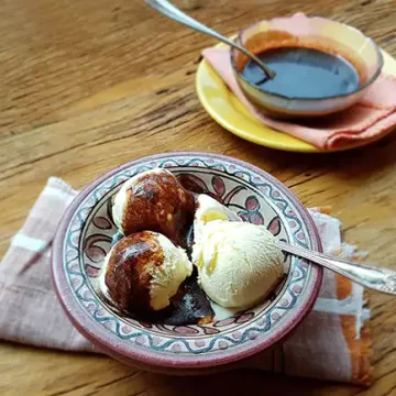 Calda de chocolate com cachaça