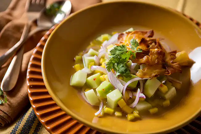 Ceviche de chuchu com manga