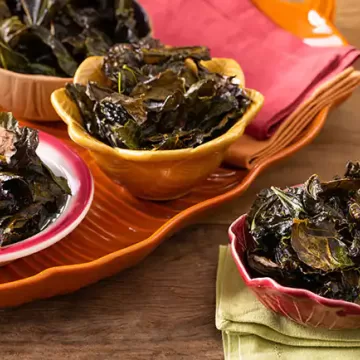 Chips de couve assada