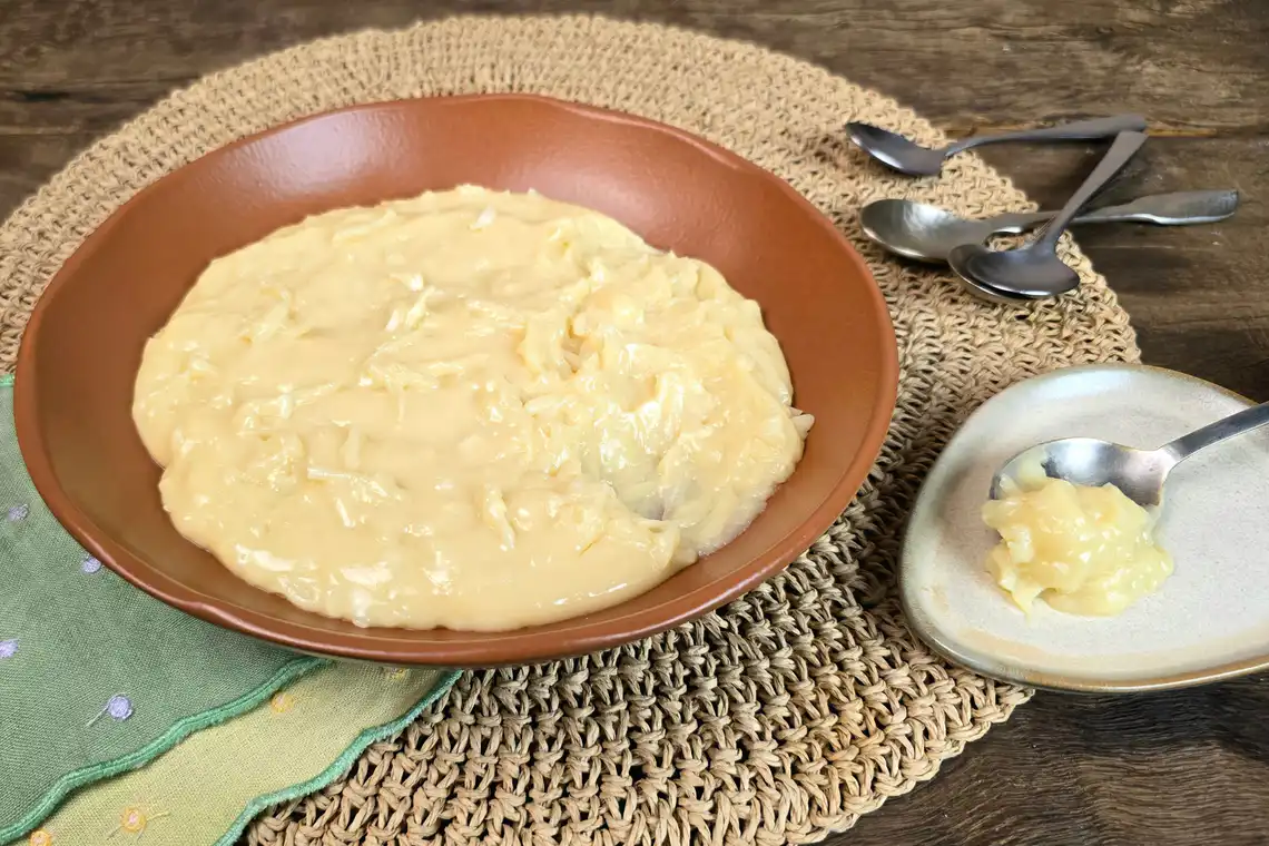 Cocada mole