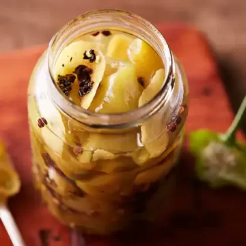 Conserva de pimenta cambuci com limão-siciliano