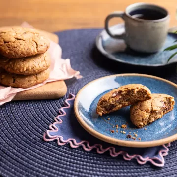 Cookie com chocolate e castanha-de-caju