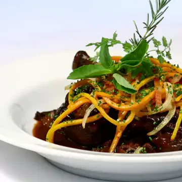 Coq au vin bourguignone