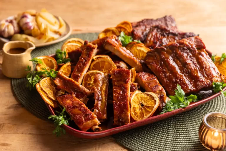 Receita de Costelinha assada com páprica e laranja