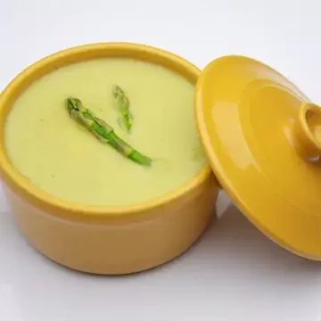 Creme de aspargos frescos