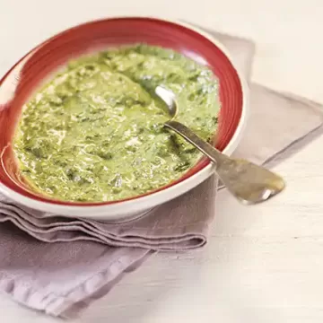 Creme de espinafre com parmesão