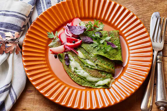Crepe verde de couve com queijo (reaproveitamento)