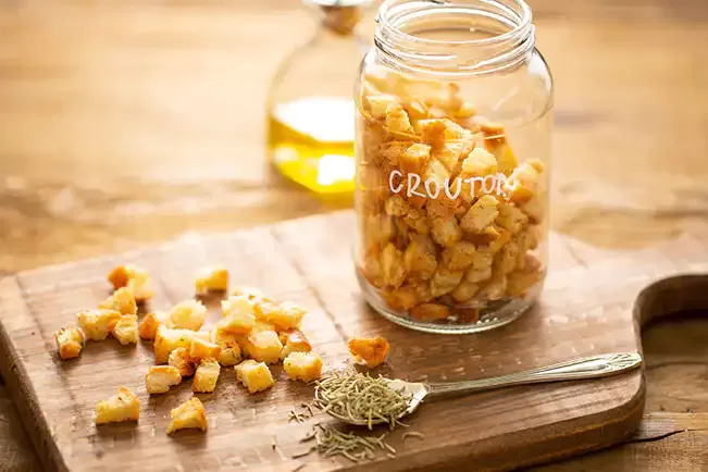 Receita de Croûtons com alecrim