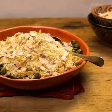 Cuscuz marroquino com alcaparras