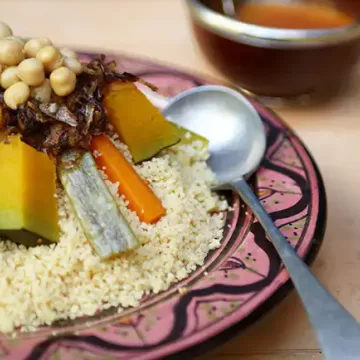 Cuscuz marroquino com legumes