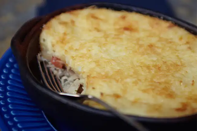 Escondidinho de bacalhau