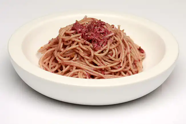 Espaguete integral com tapenade