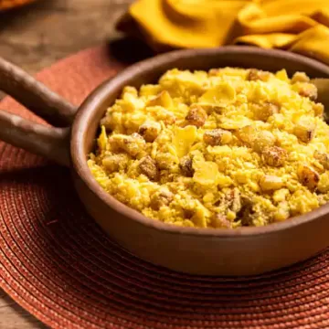 Farofa de banana-da-terra
