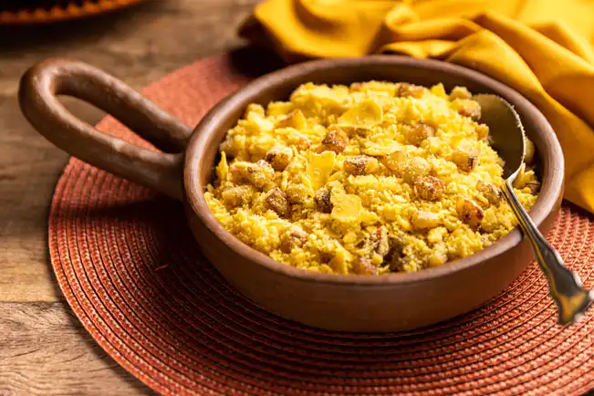 Farofa de banana-da-terra