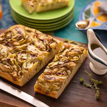 Focaccia de abobrinha com manjericão (sem sova)