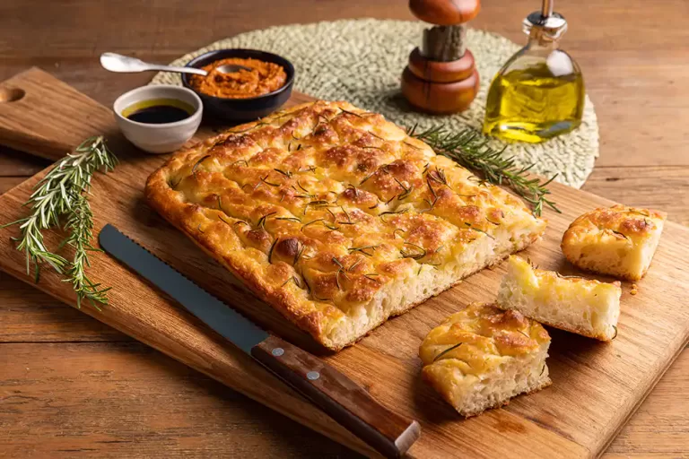 Receita de Focaccia sem sova com alecrim