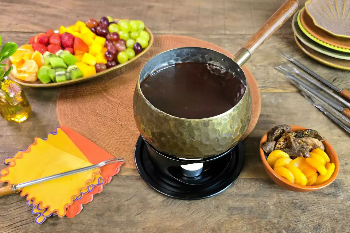 Fondue de chocolate tradicional