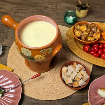 Fondue de queijo brasileiro