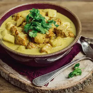 Frango ao curry com maçã