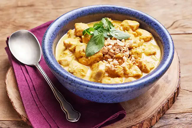 Receita de Frango com especiarias e leite de coco