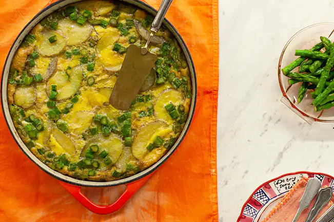 Fritata de batata com aspargos