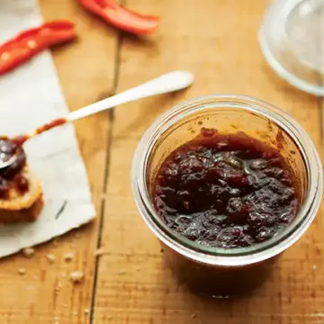 Geleia de tomate com pimenta