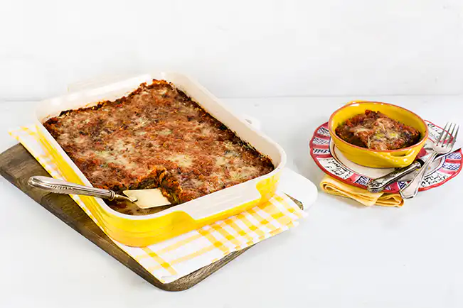 Lasanha de berinjela com molho de tomate caseiro