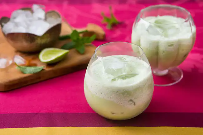 Limonada com coco para dois