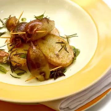 Lulas recheadas com cebolas caramelizadas