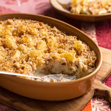 Macarrão com molho de couve-flor gratinado